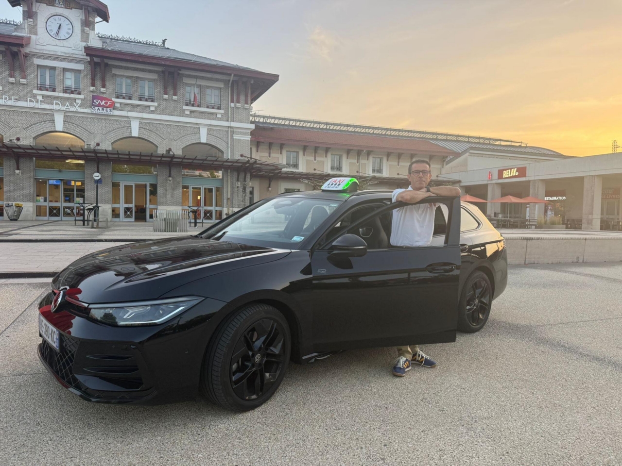 taxi gare de dax chauffeur volkswagen